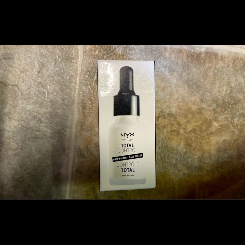 NYX Total Control Drop Primer